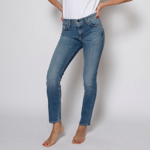 Levi's Denim - Levi’s 525 the Original Jean Perfect Waist Straight size 8M waist band